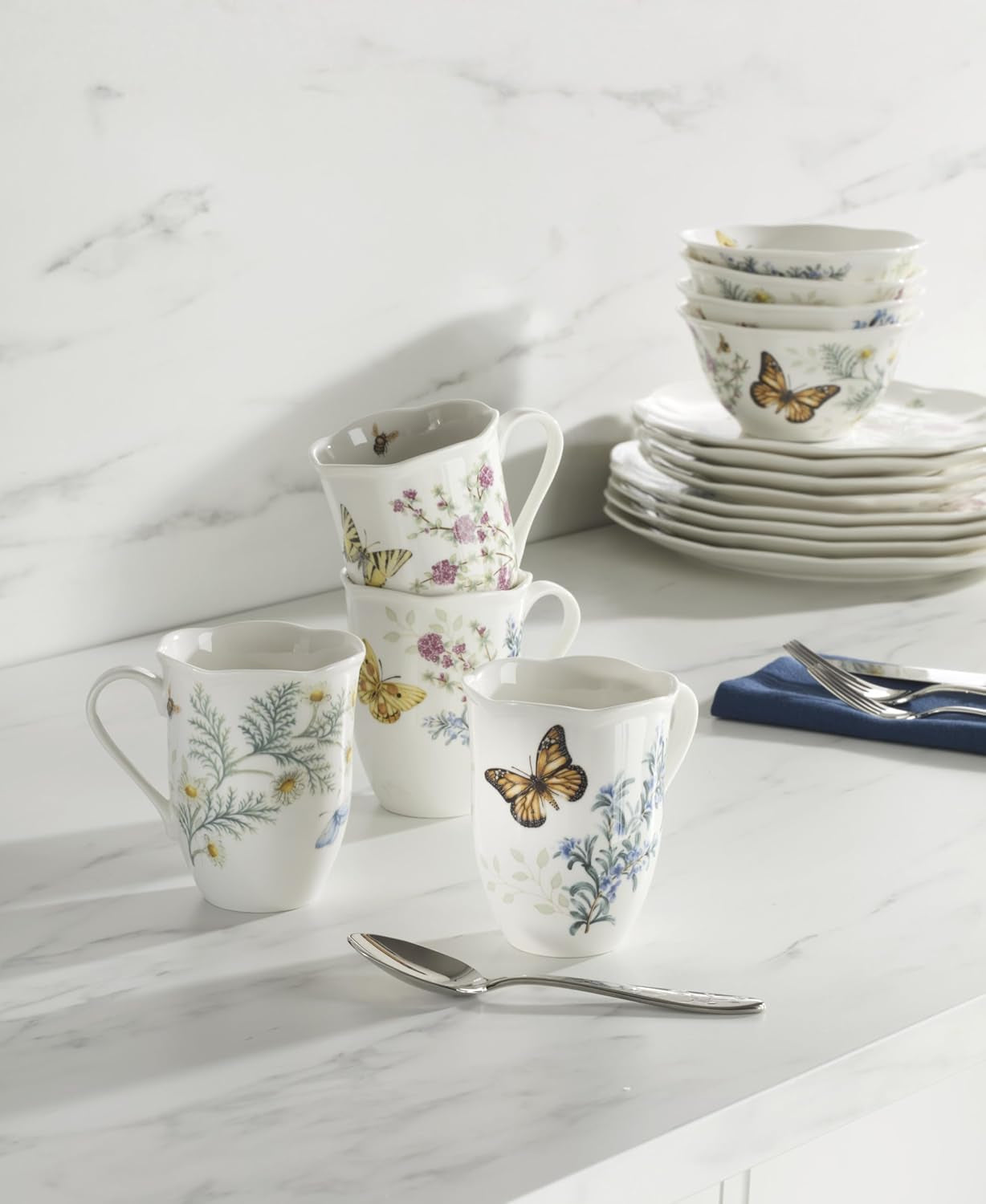 897911 Butterfly Meadow Herbs Mugs, Set of 4