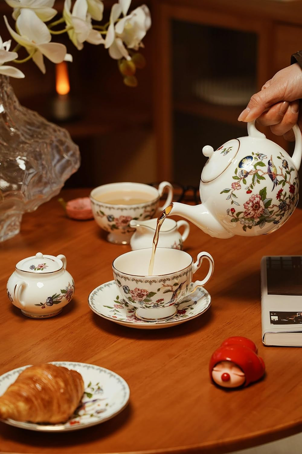 Fine Bone China Tea Party Set for Adult 7 Pieces Porcelain Flower Tea Set,Teapot and Set of 2 Teacups & Saucers with Sugar Bowl & Cream Jug